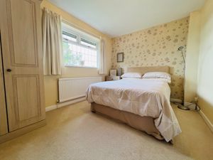 Photo 27- click for photo gallery